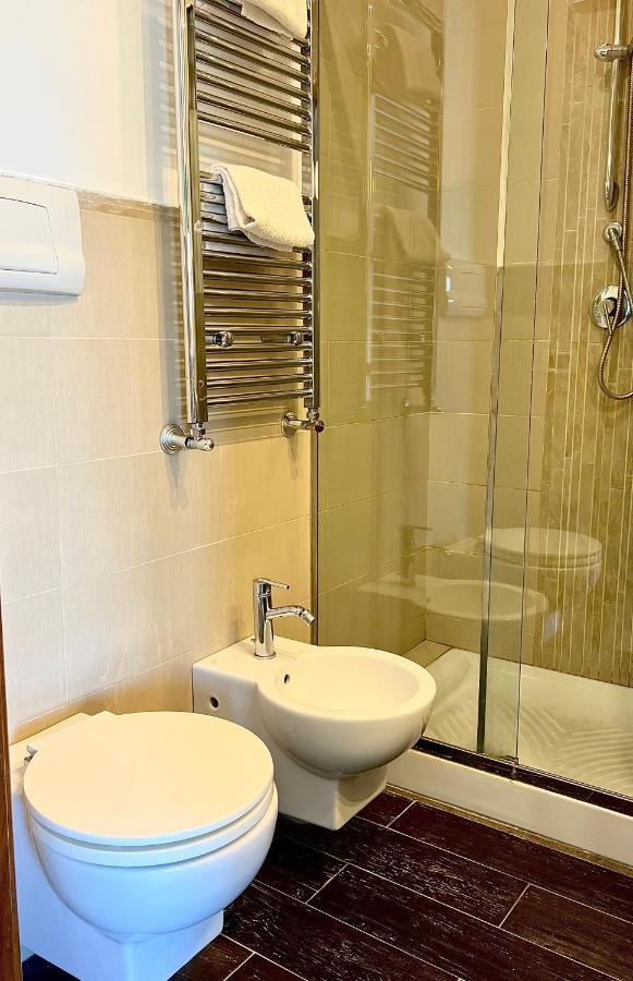 Allakala rooms&apartament Palermo Bagian luar foto